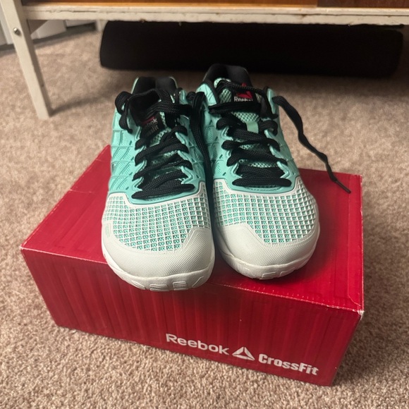 Reebok CrossFit Nano 4.0 Women’s  - Mint Green and Black size 7 - Picture 2 of 7